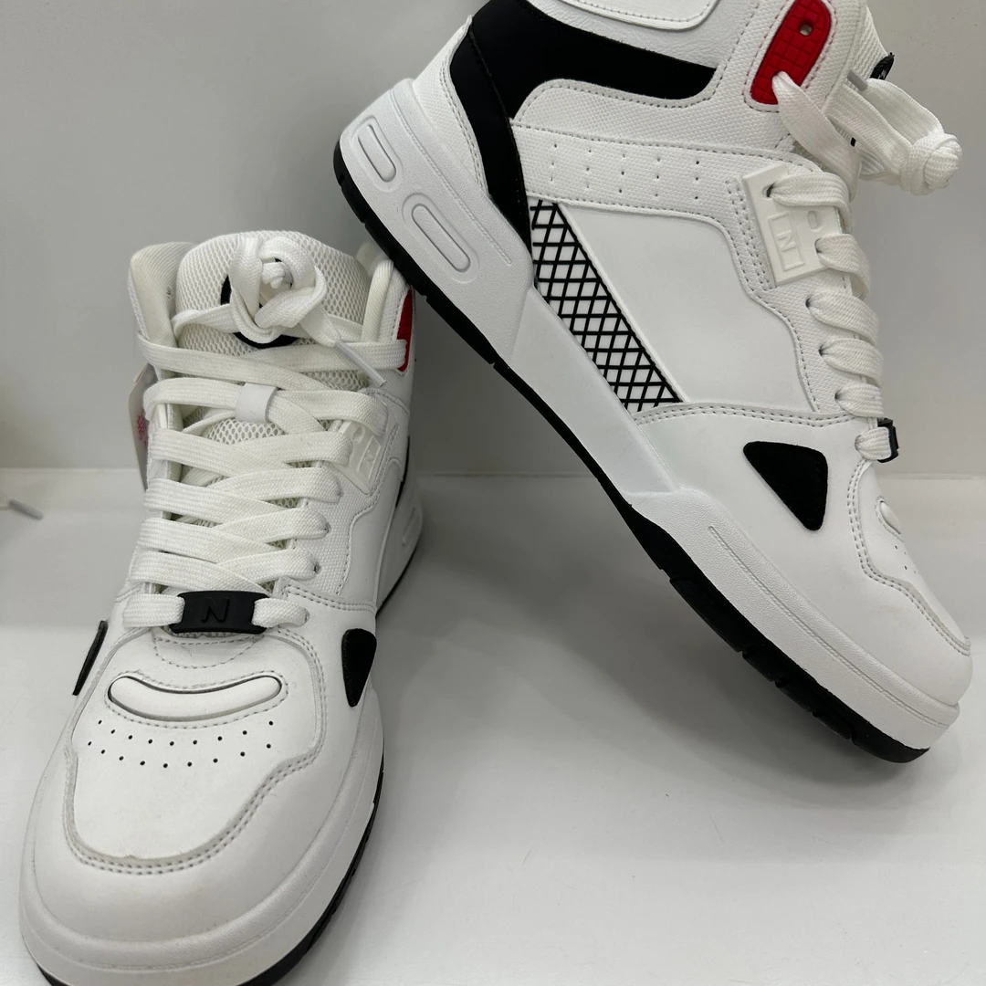 新款百搭情侣鞋高帮板鞋情侣款 7369