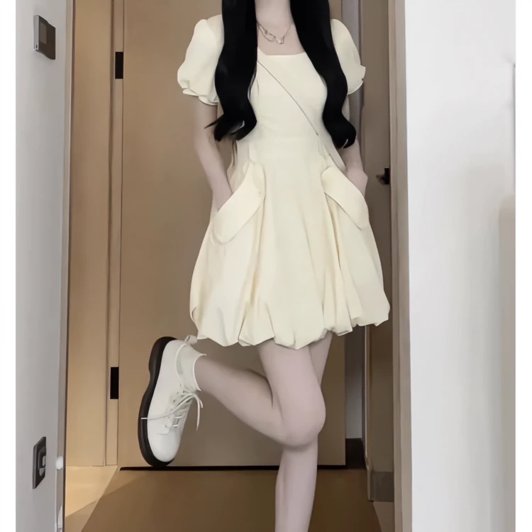 大码女装纯欲口袋背心裙2024夏季修身显瘦蓬蓬吊带裙背带连衣裙潮