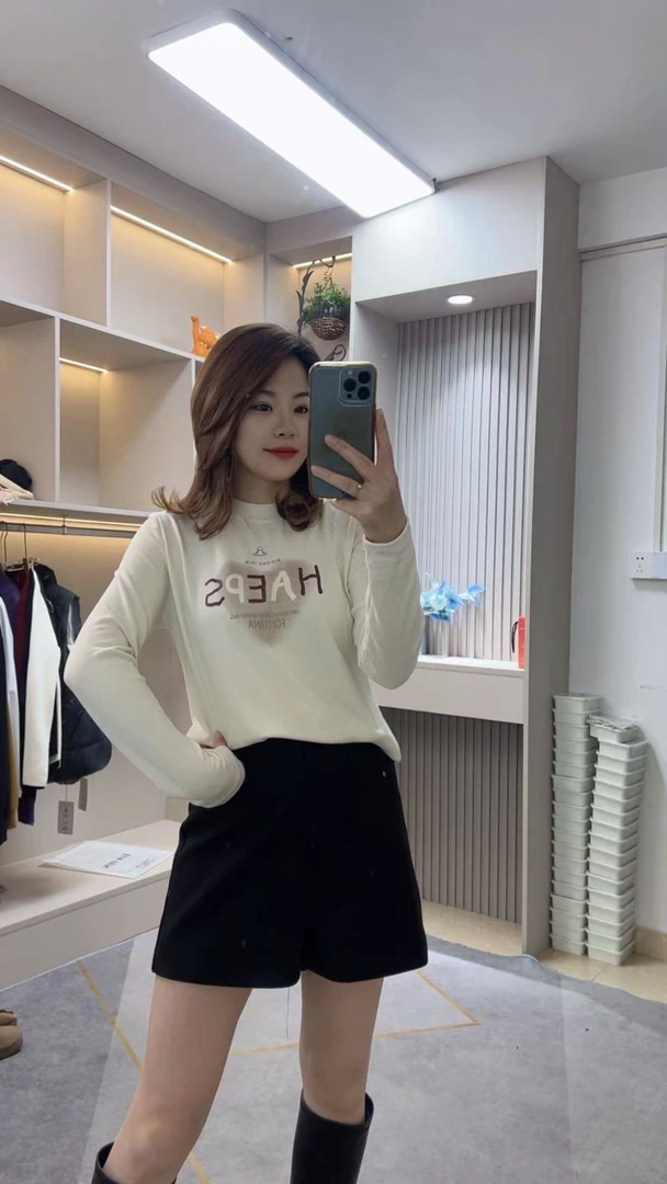 冬季新款德立绒字母圆领上衣5169