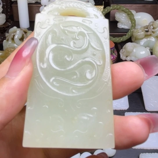 【闪购商品】和田玉颈饰未镶嵌