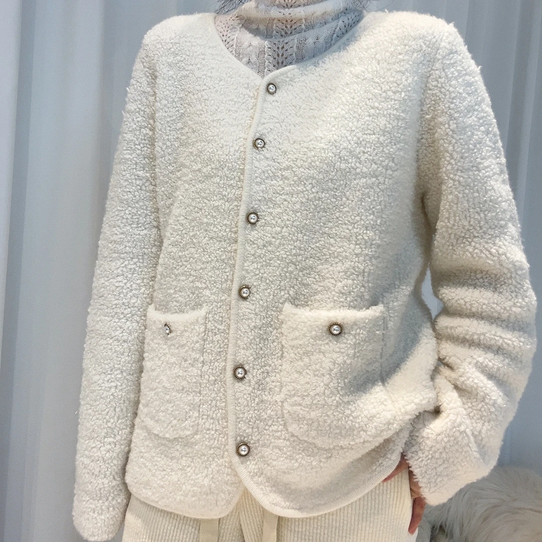 JIE NA YANG 230893秋冬新款毛巾绣工艺温柔大气羊绒开衫