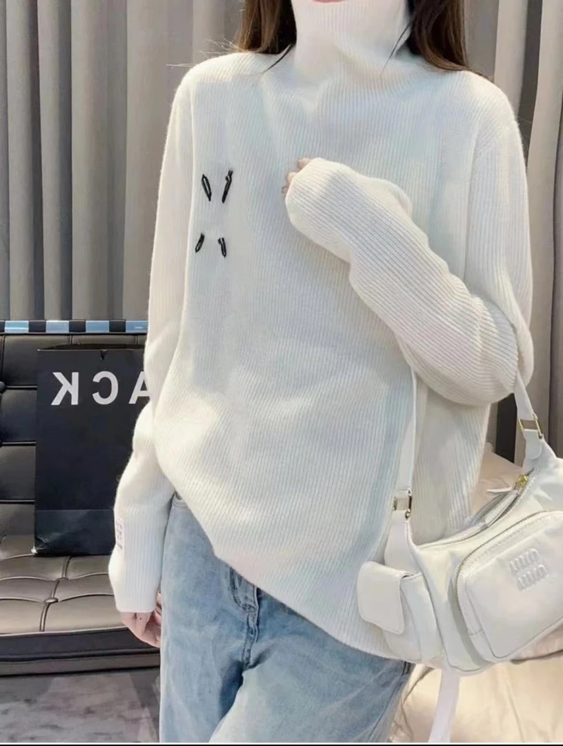 JIE NA YANG轻奢231670-宽松百搭针织高领坑条设计羊绒打底衫