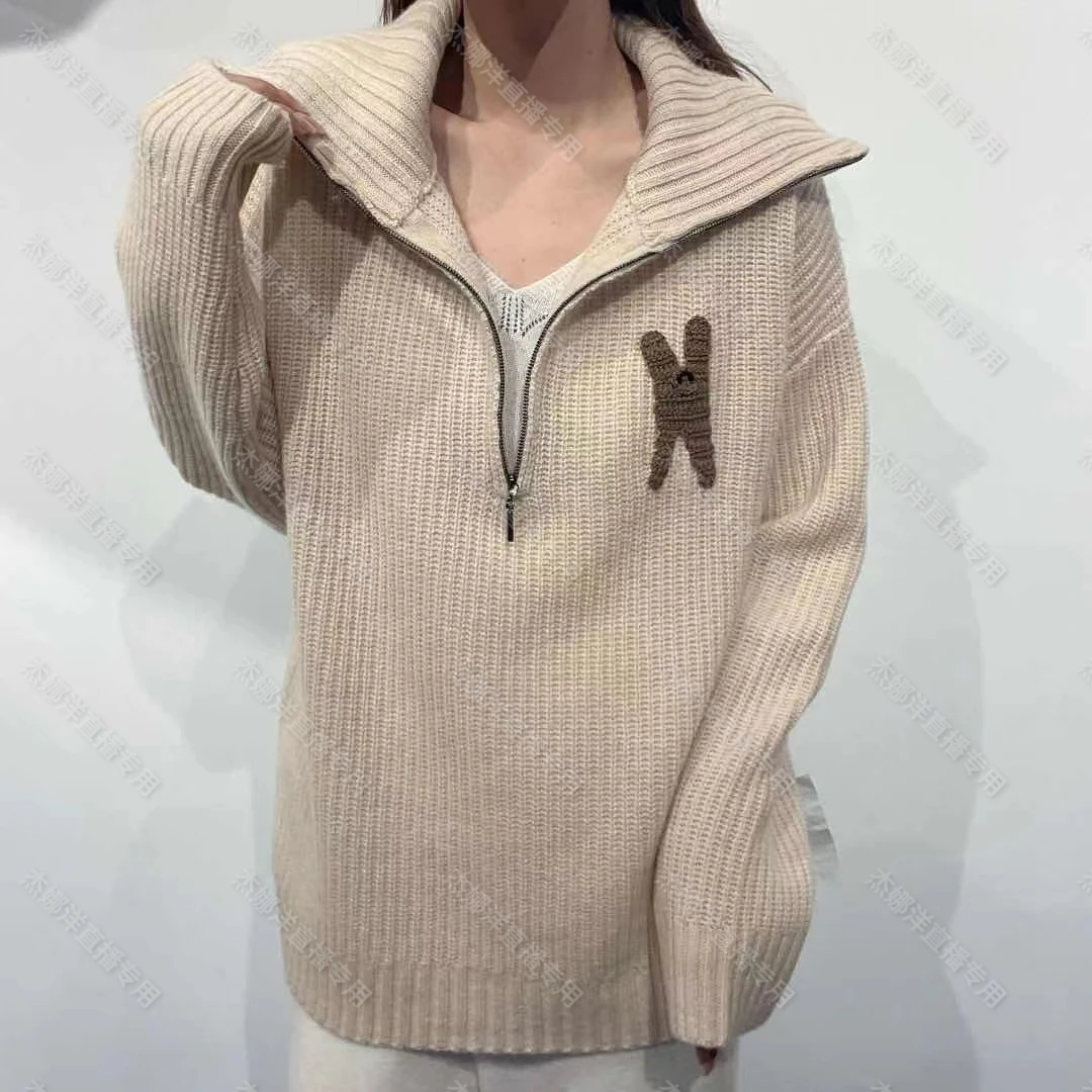 【杰娜洋秋冬新款】220966时尚洋气卡通宽松显瘦翻领羊绒衫上衣