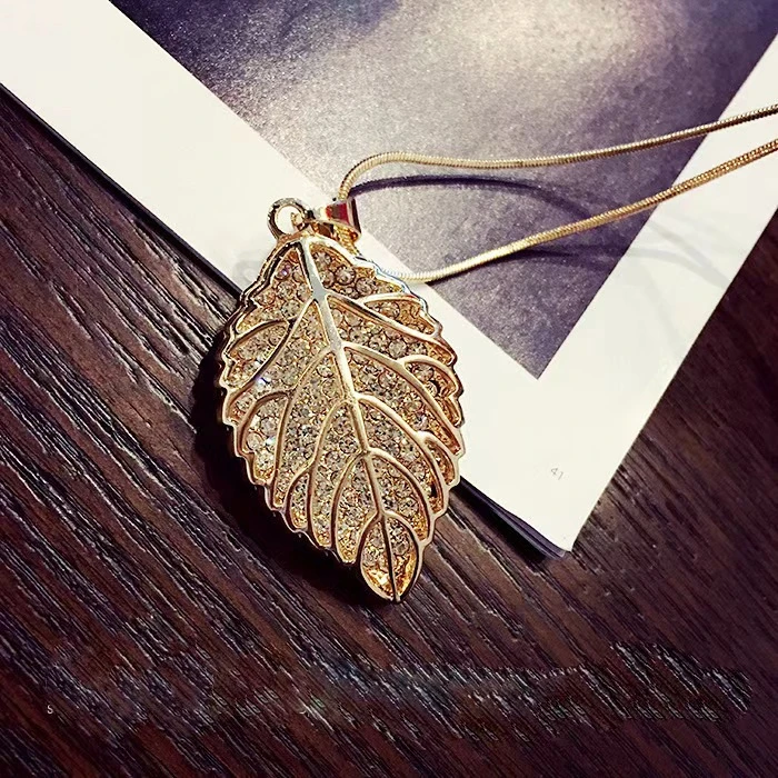 钛钢项链 女满镶一叶暴富长款毛衣链轻奢气质树叶吊坠秋冬百搭