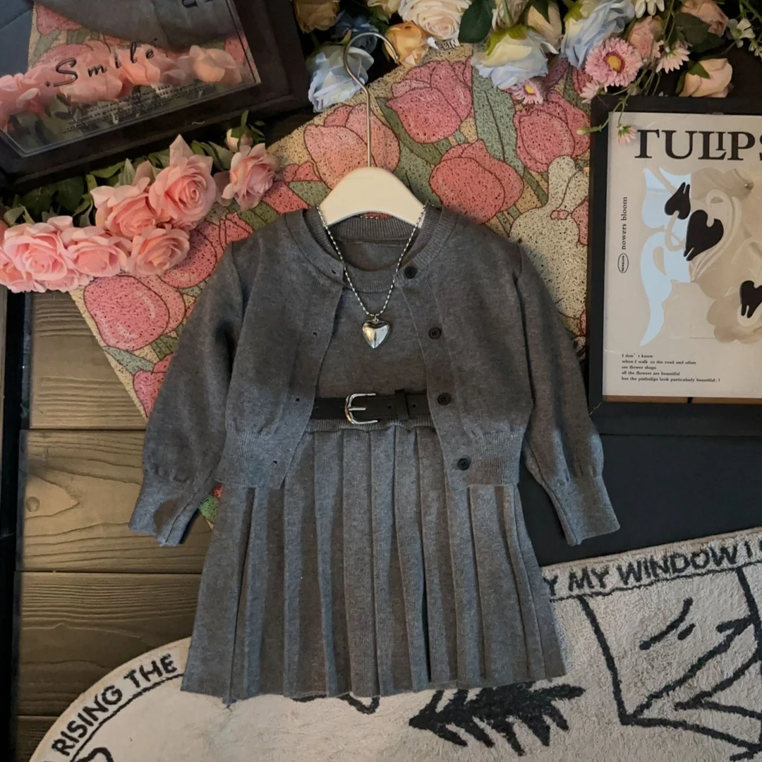 【现货】女童春季毛衣套装2025新款时尚针织开衫背心百褶裙两件套