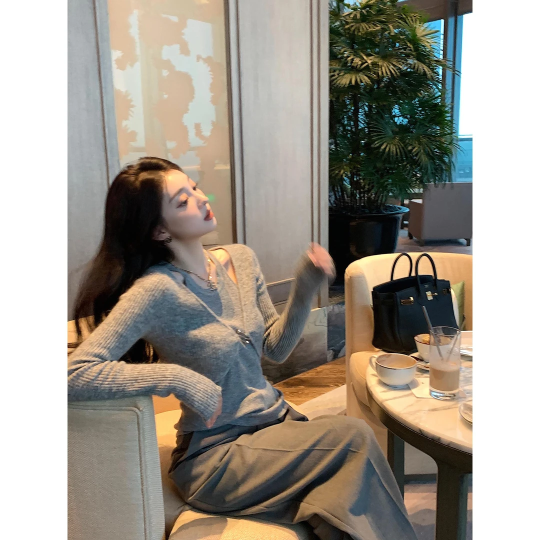 Lilylikes巧克力珍妮马海毛甜辣柔软套装开衫背心两件套