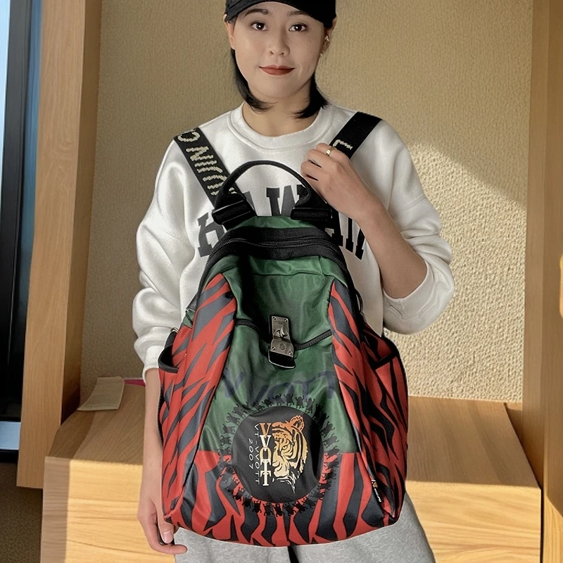 电脑双肩背包女新款2024爆牛津布防水大容量潮牌通勤休闲旅行015