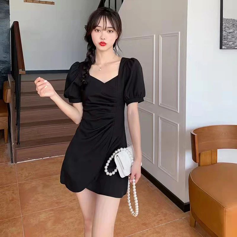 G显瘦收腰白色连衣裙方领连衣裙泡泡袖赫本风夏季法式设计感8044
