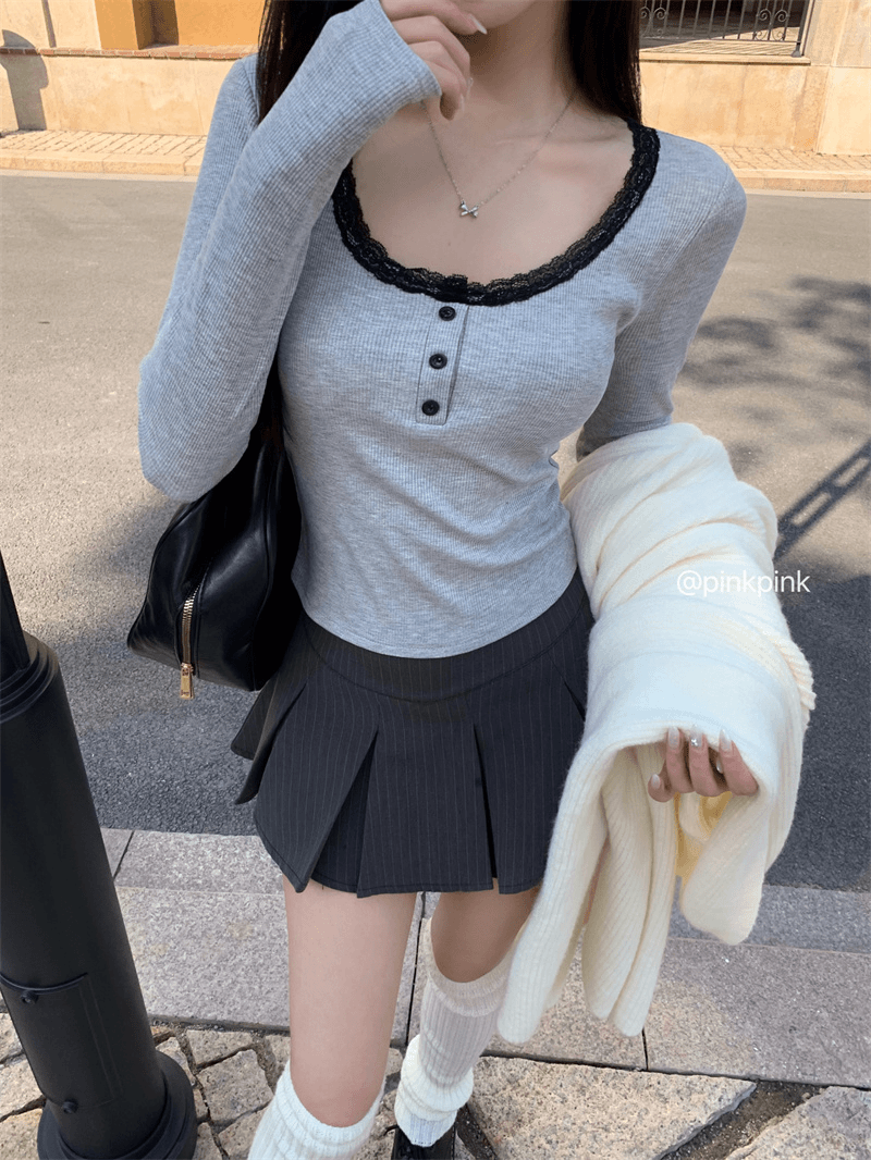 小众设计感蕾丝拼接带胸垫T恤秋冬加绒打底衫女内搭长袖修身上衣