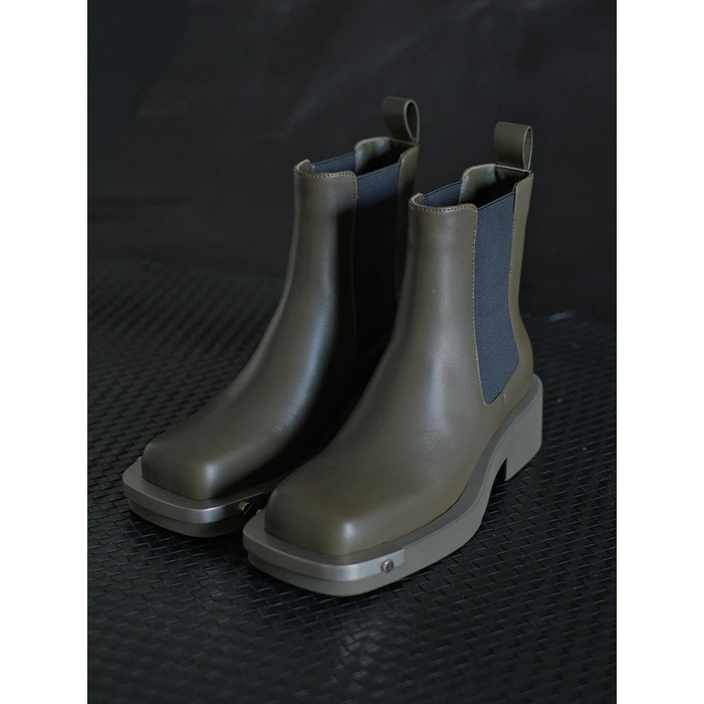 MANIKA GUAN 2024年秋百搭英伦风厚底休闲时尚马丁靴MK191298