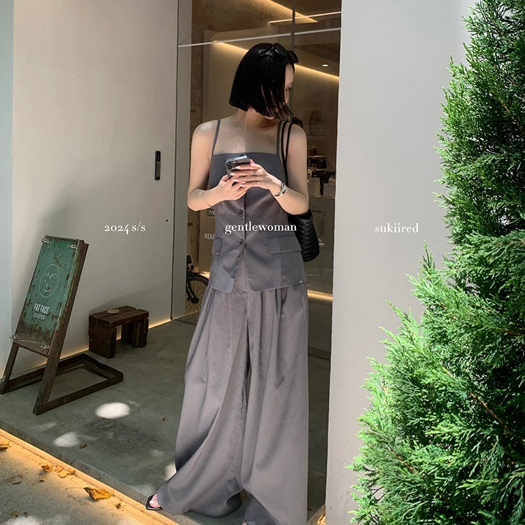 sukiired肌理感单排扣可调节西装吊带马甲西装拖地长裤两件套