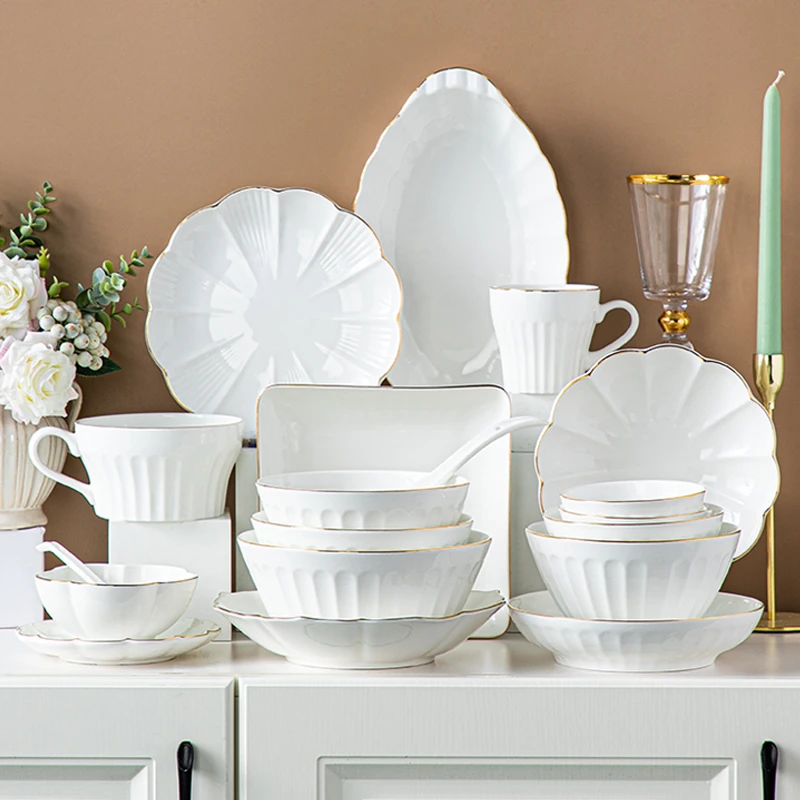 金边陶瓷家用2023竖纹碗碟盘新款釉下彩轻奢高级简约家用组合餐具