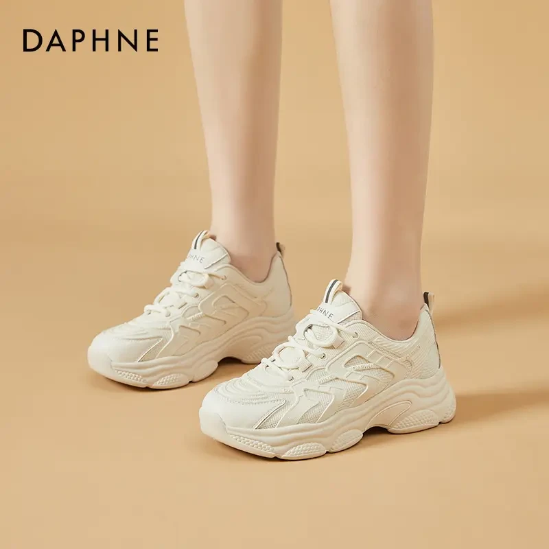 达芙妮女鞋黑武士老爹鞋女2024新款春秋鞋子爆款女款休闲运动旅游