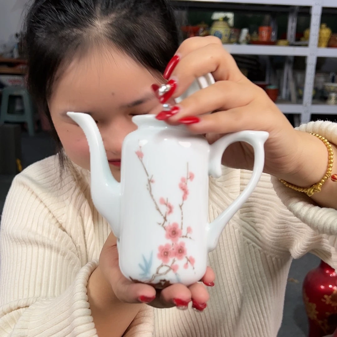 【闪购商品】瓷摆件
