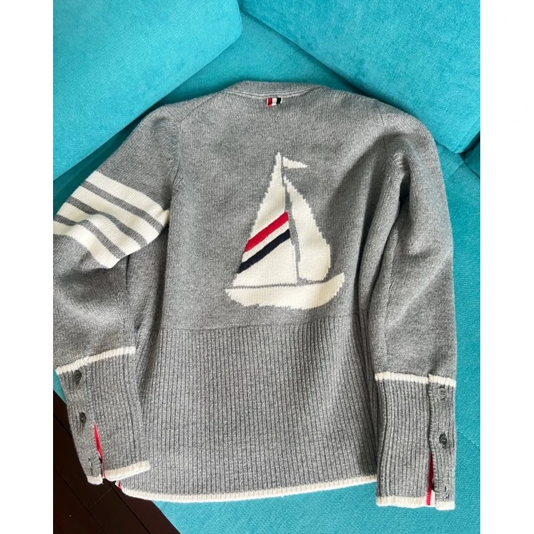 全新未使用 THOMBROWNE 灰色船锚系列开衫外套