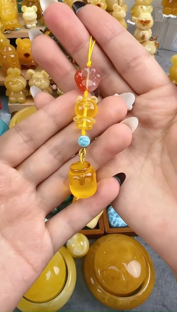 【闪购商品】蜜蜡珠宝奇石未镶嵌手机挂