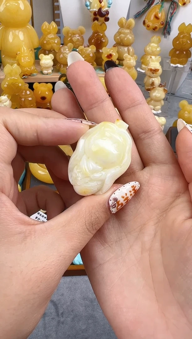 【闪购商品】蜜蜡珠宝奇石未镶嵌吊坠