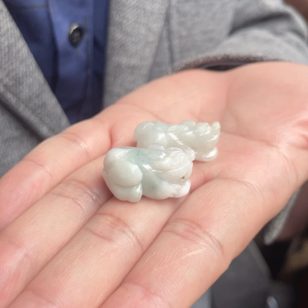 【闪购商品】翡翠挂件未镶嵌