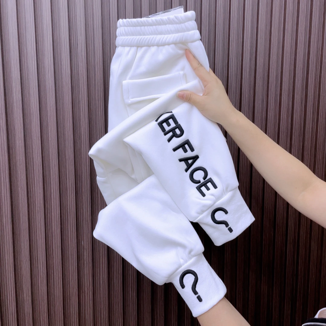 077春秋新款裤子女加绒休闲刺绣哈伦裤女运动裤显瘦小脚卫裤潮流