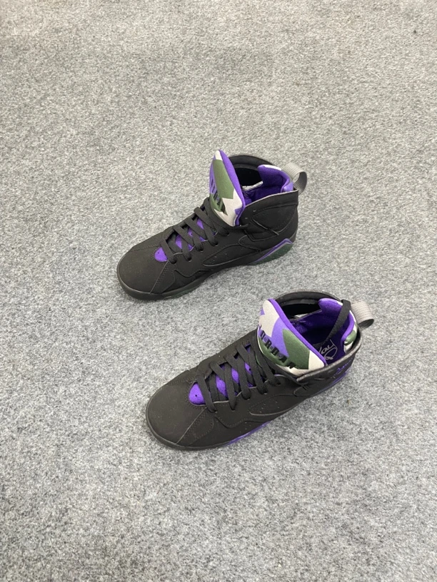 Aj7雷阿伦37.5码