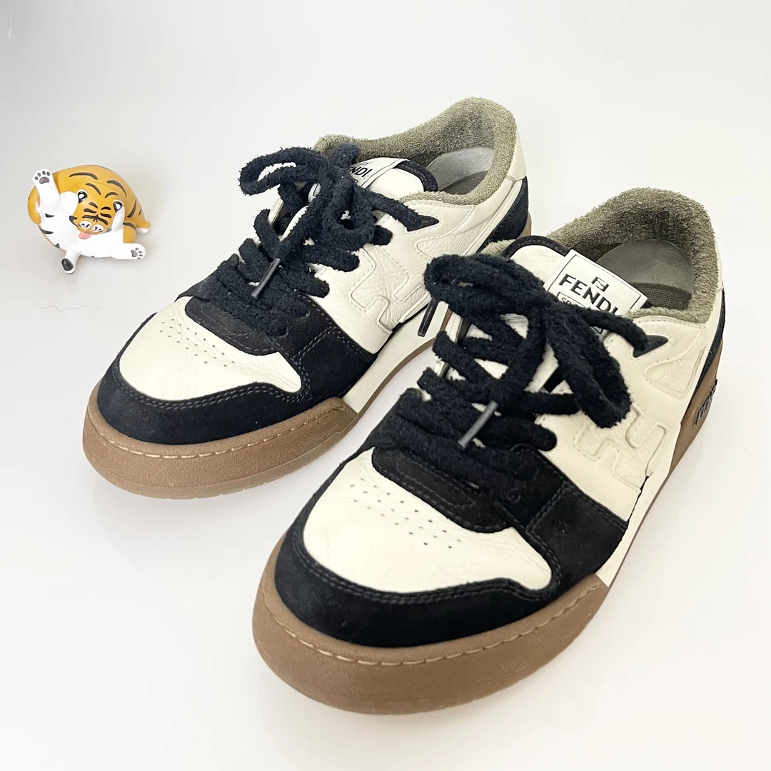 95新 FENDI/芬迪 39码fendi板鞋 95新 原盒