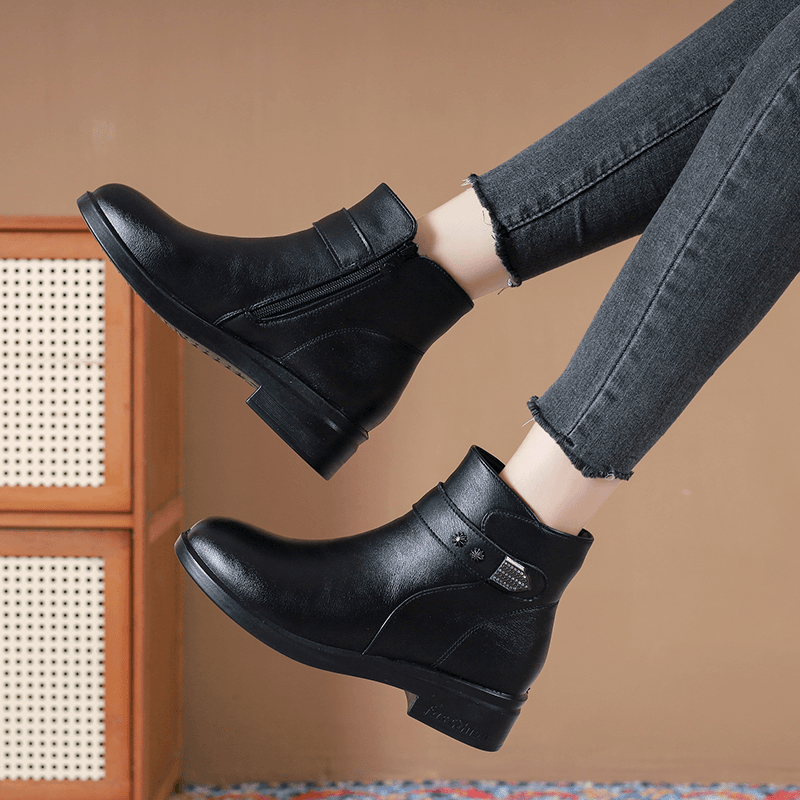 马丁靴女2023年秋季新款百搭妈妈靴子小短靴洋气又高级靴子女潮