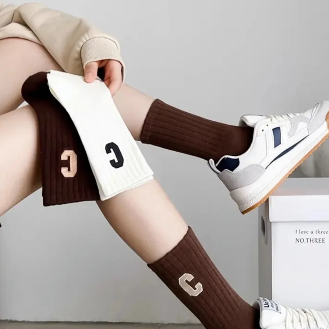 （6双装）字母中筒秋冬季女袜配鲨鱼裤中筒女士棉袜网红同款运动袜