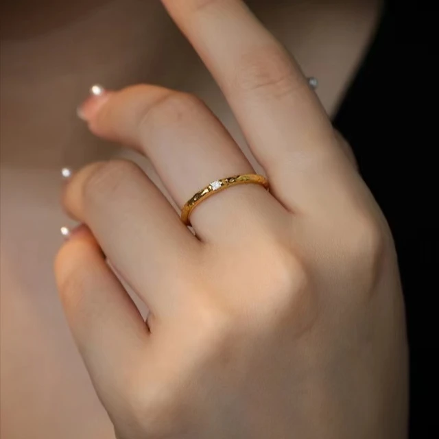 多样性发货发其一千禧黄金 足金古法捶揲镶钻戒指时尚个性Y010