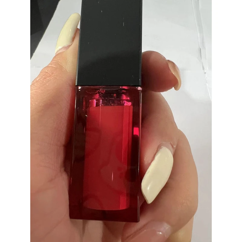 0218奇幻裸杏唇膏