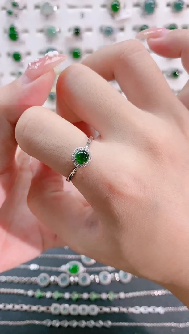 【闪购商品】翡翠戒指银S925镶嵌天然翡翠