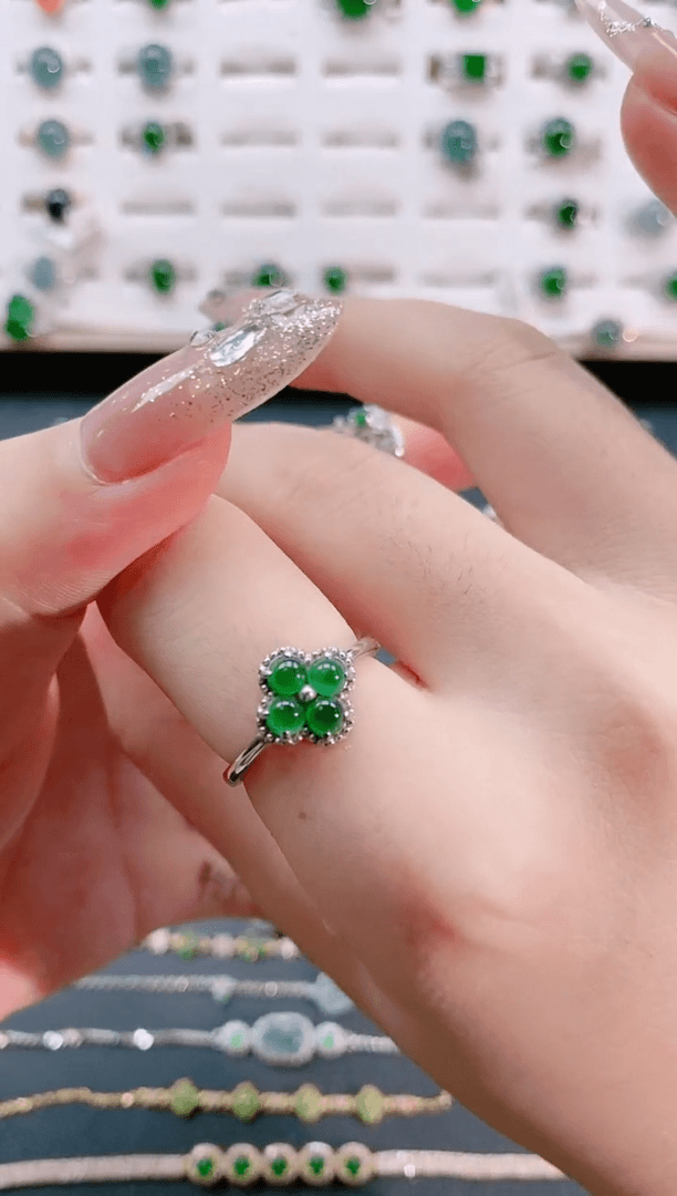 【闪购商品】翡翠手链银S925镶嵌天然翡翠戒指
