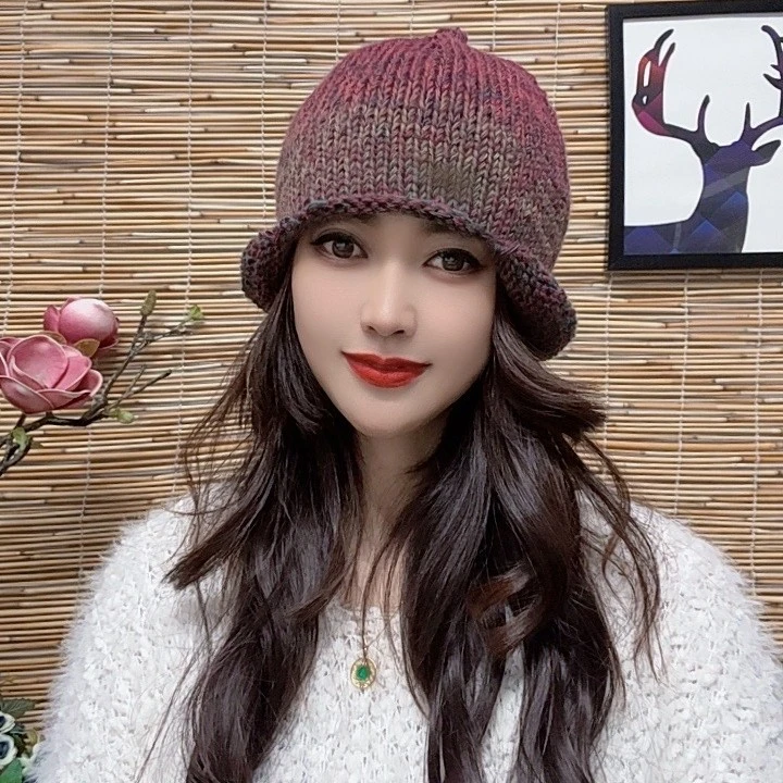 手工钩织彩色花线护耳帽（同色系随机发货）