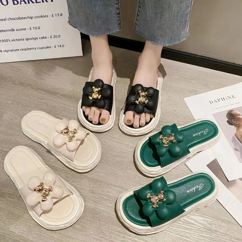 【粉丝福利】K花朵凉拖鞋女外穿新款时尚仙女风松糕底厚底海边