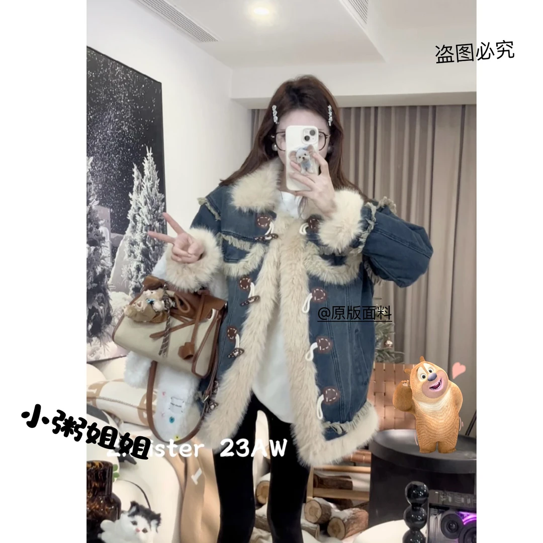 蓝色牛角扣牛仔外套2025新款设计感拼接毛绒加厚保暖棉服女9966#