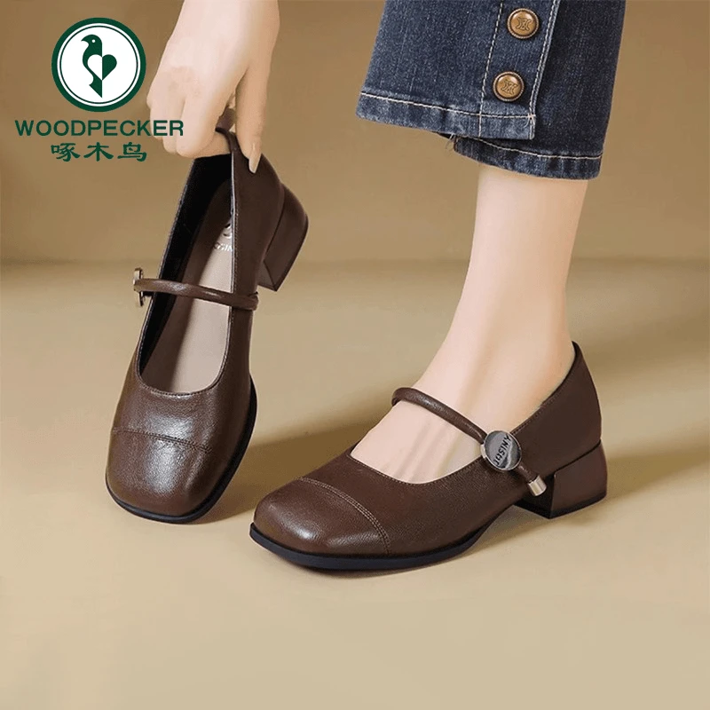 啄木鸟玛丽珍单鞋粗跟中跟时尚一字带女鞋2024新款百搭舒适小皮鞋