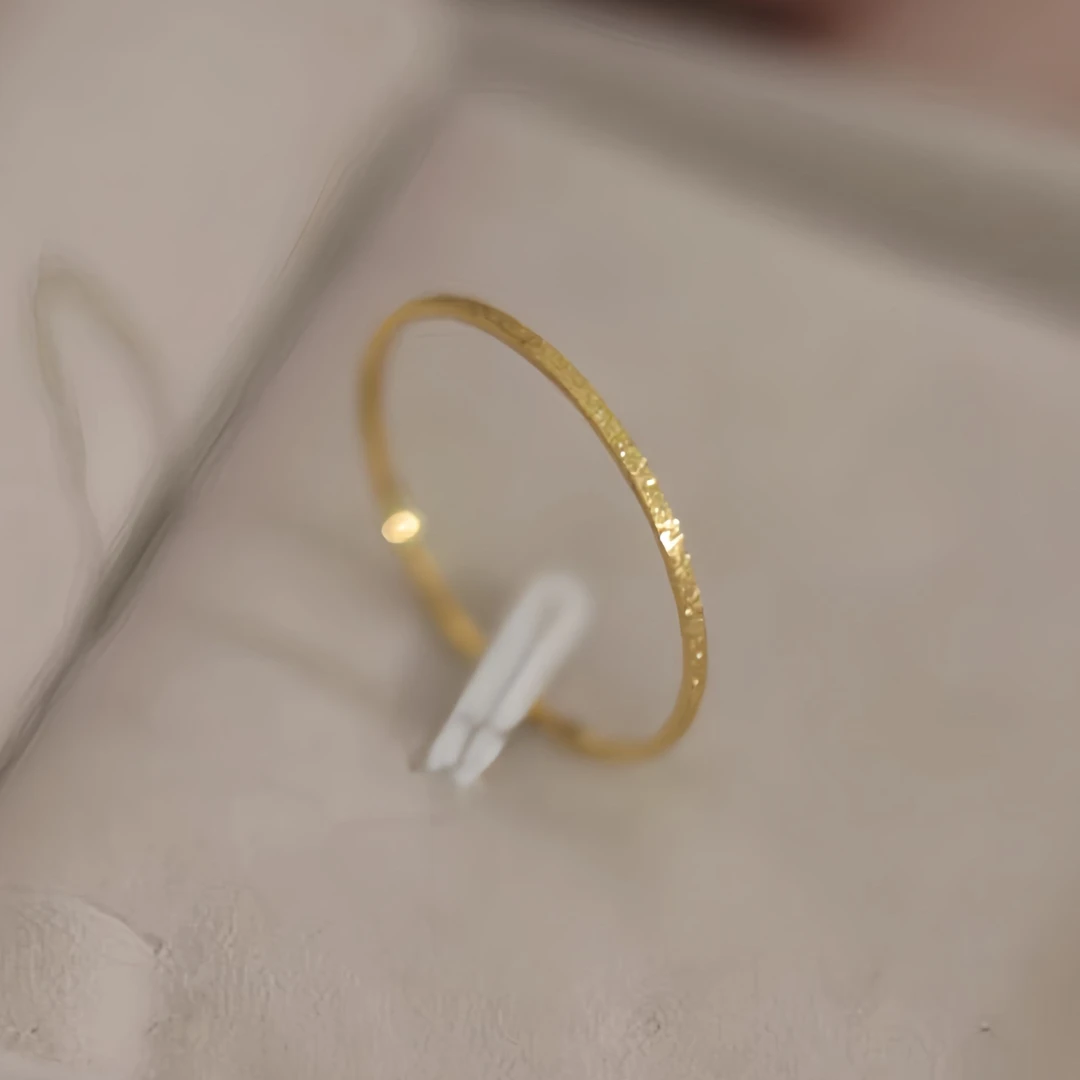 钛钢戒指 简约风窄版磨砂小戒指女小众个性细版小巧关节食指尾戒