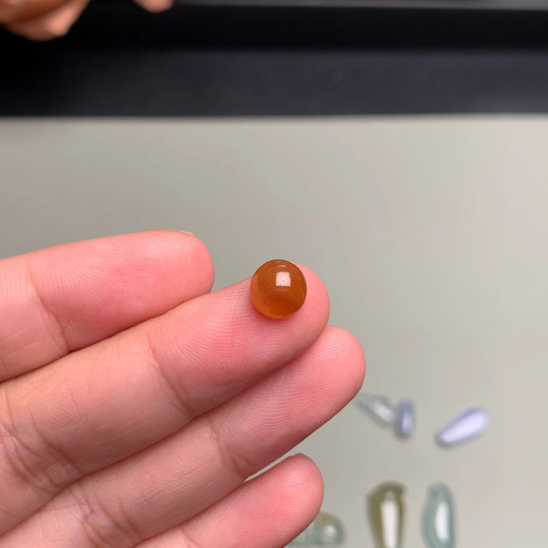 【闪购商品】翡翠颈饰未镶嵌萌*璐