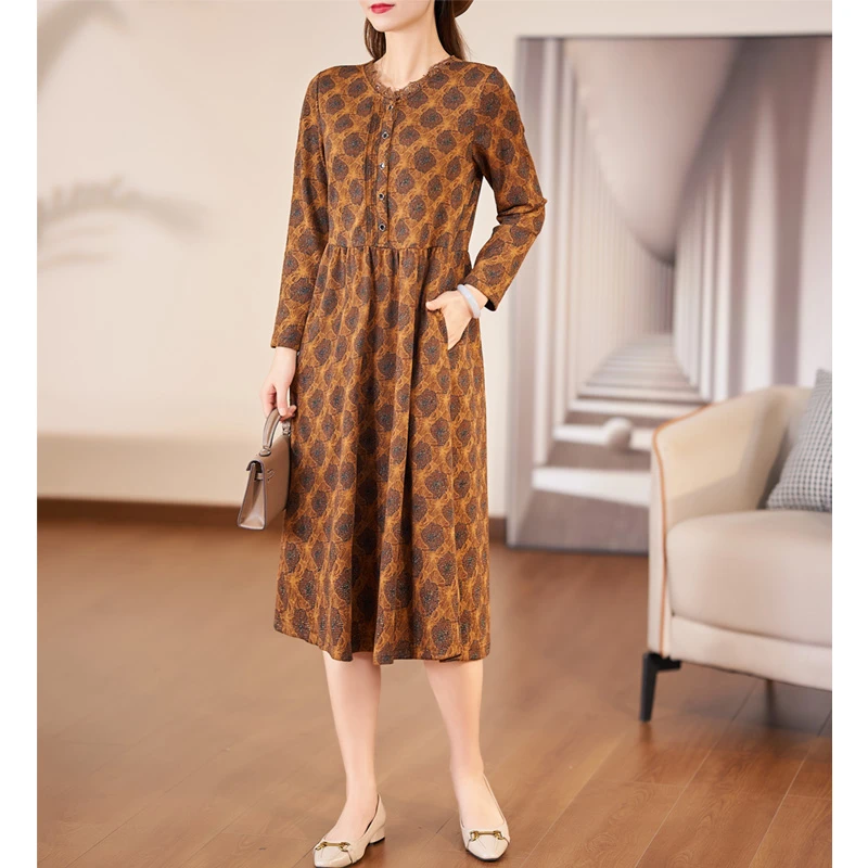 迪欧芙2023秋季新款精致显瘦复古风时尚优雅长袖连衣裙#QLQ25345