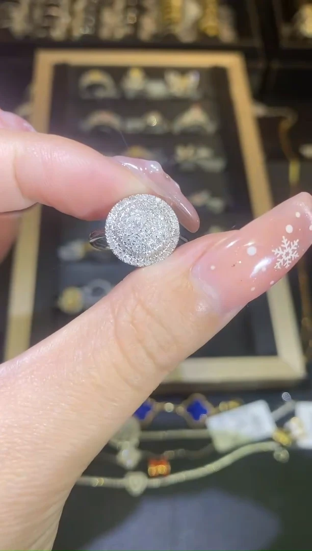 【闪购商品】钻石·18K金镶嵌1克拉圆盘戒指