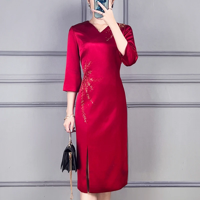 2024新款婚礼妈妈优雅礼服喜婆婆婚宴装旗袍结婚秋冬季高端连衣裙