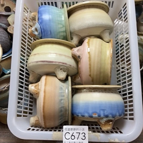 紫砂花盆慧*梁673微瑕品口径6.5左右