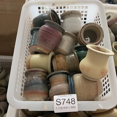 紫砂花盆748微瑕品口径3到4左右