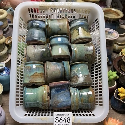 紫砂花盆648微瑕品口径4厘米左右