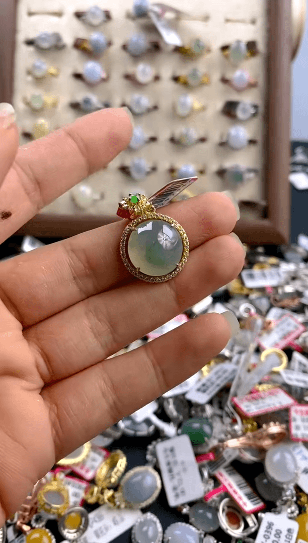 【闪购商品】翡翠戒指银S925镶嵌111111      3