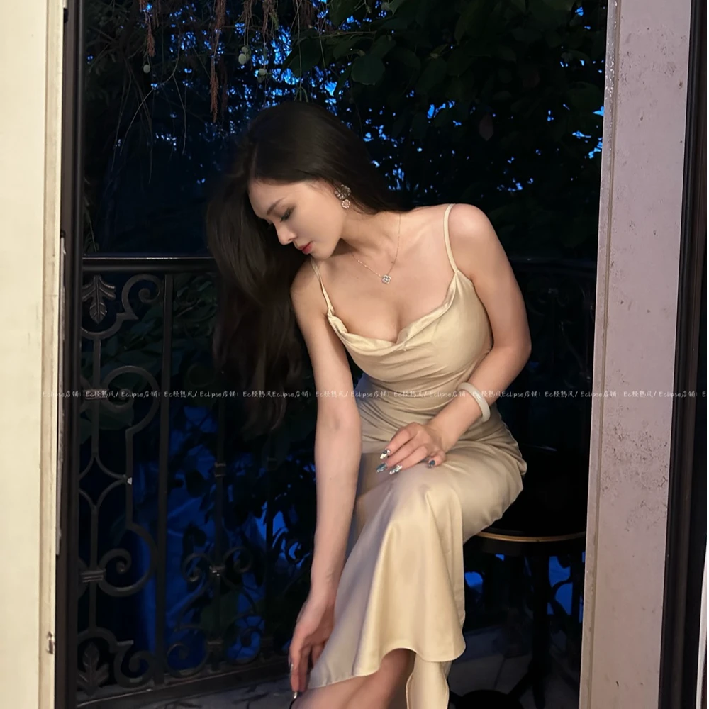 Ec轻熟风法式缎面吊带裙  包臀荡领吊带长裙气质内搭连衣裙