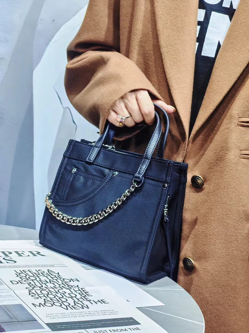 轻奢时尚托特包百搭款休闲复古小众包包，可手提斜挎单肩通勤大气