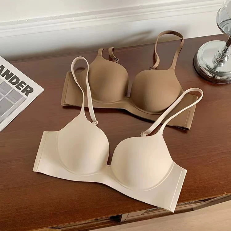 【绫纯】1009一片式美背内衣 小胸聚拢显大  后背交叉美背无钢圈