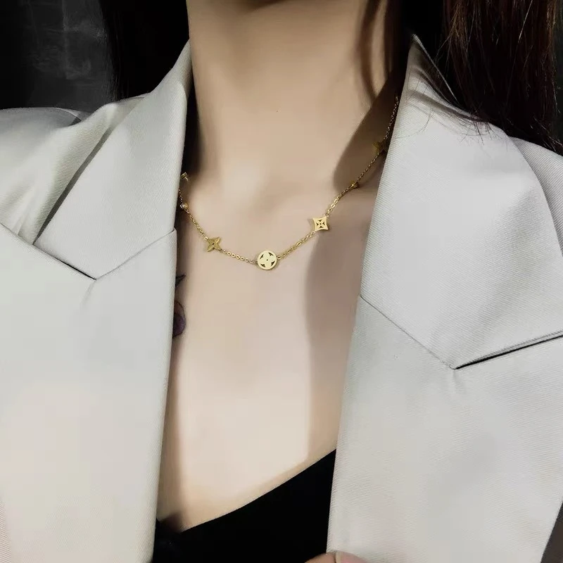 YIYII STUDIO钛钢项链  欧美风时尚高级感四叶草锁骨链钛钢项链