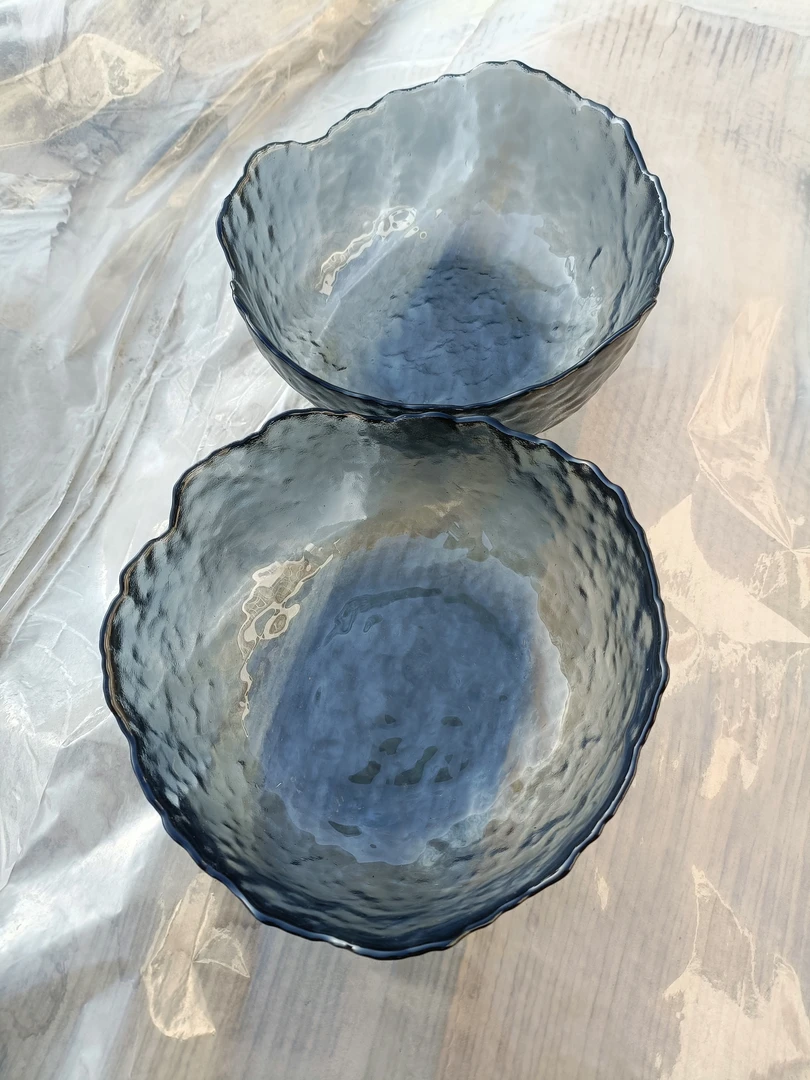 [盛瑞堂】拍一发二烟灰色沙拉碗玻璃水果盘客厅家用果盆高颜值