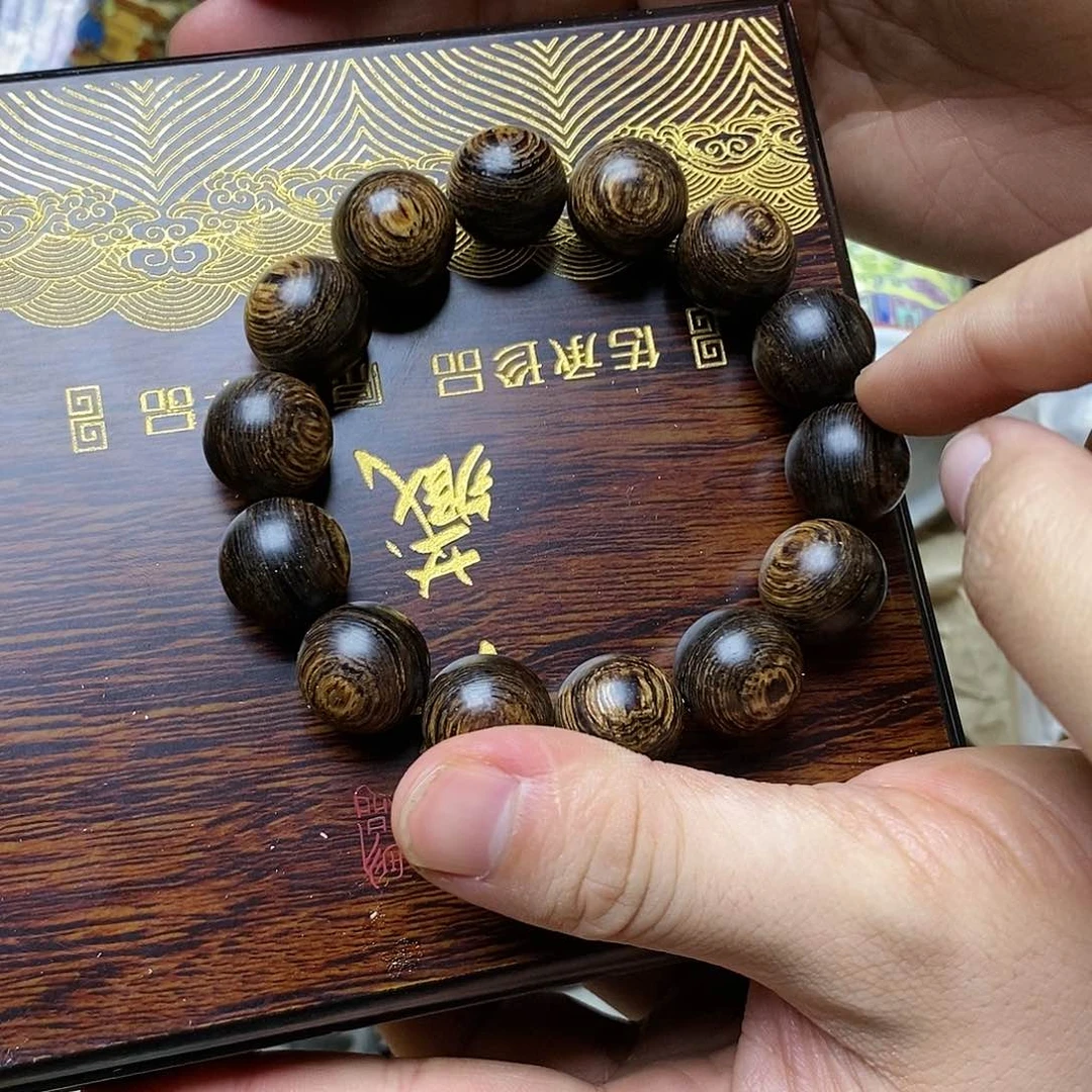 滴血莲花菩提吊坠